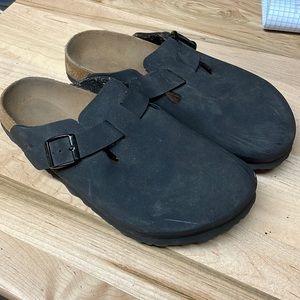 Birki’s Black Slip On
